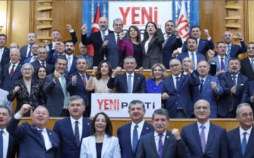 CHP istifa