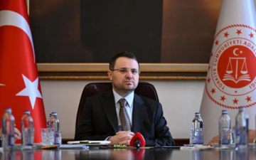 Hakim Meslekten Çıkarıldı